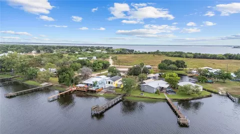 View/Area - 107 E Lakefield Dr, Mathis, TX 78368 photo 5 of 11