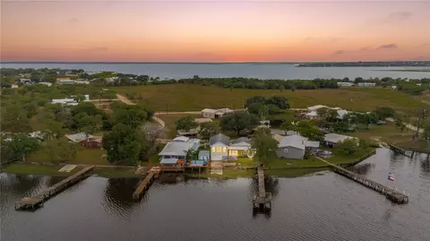 View/Area - 107 E Lakefield Dr, Mathis, TX 78368 photo 1 of 11