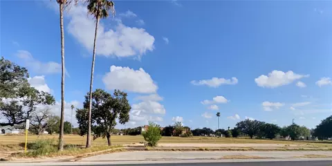 400 E Caesar Ave E, Kingsville, TX 78363