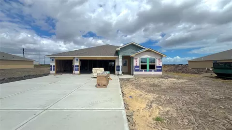 806 Fishers Island Cir, Corpus Christi, TX 78415