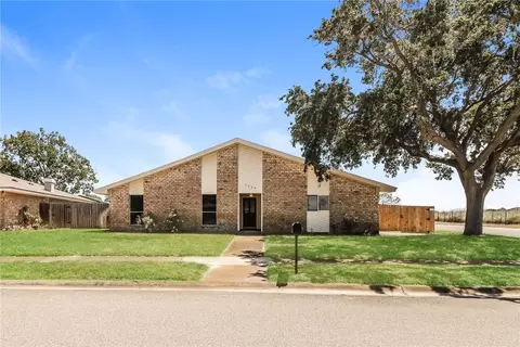 3349 Celon Dr, Corpus Christi, TX 78418