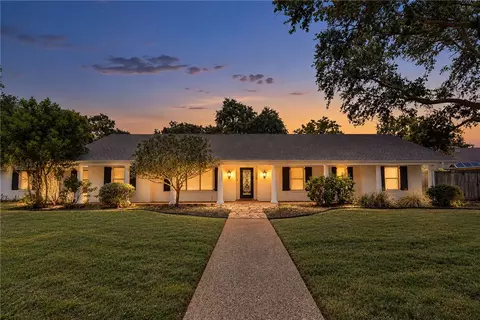 258 Mitchell St, Corpus Christi, TX 78411