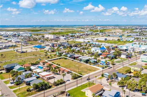 2342 S Eleventh, Port Aransas, TX 78373