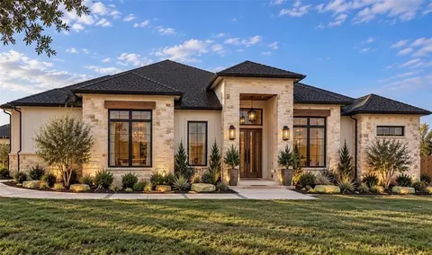 1525 Mariposa Ranch Dr, Corpus Christi, TX 78415