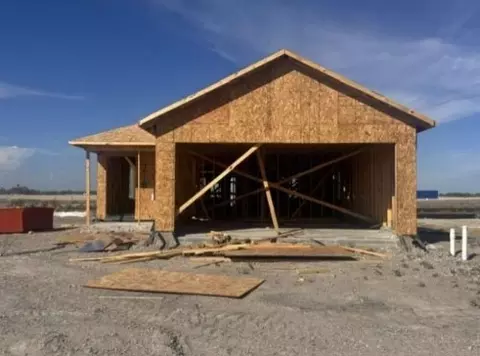 218 Lorberau Ln, Sinton, TX 78387