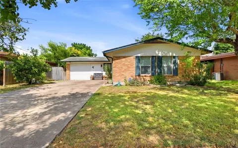 4014 Bradford Dr, Corpus Christi, TX 78411