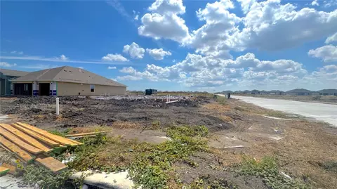 1465 Rhaegal St, Corpus Christi, TX 78415