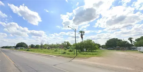 702 N Broadway St, Premont, TX 78375