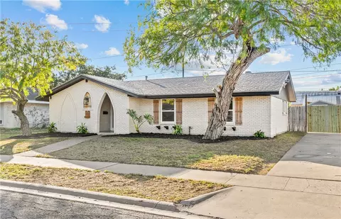 4905 French Dr, Corpus Christi, TX 78411