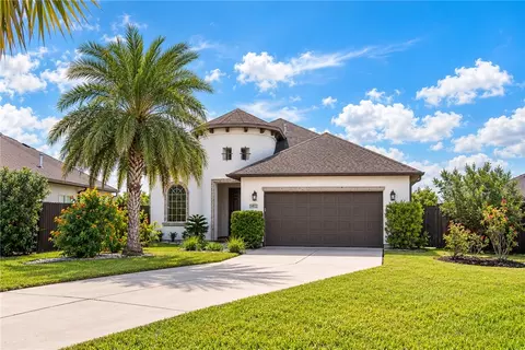 8050 Calgary Dr, Corpus Christi, TX 78414