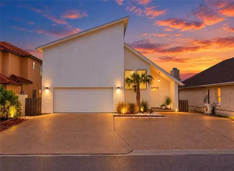 15361 Bowsprit Ct, Corpus Christi, TX 78418