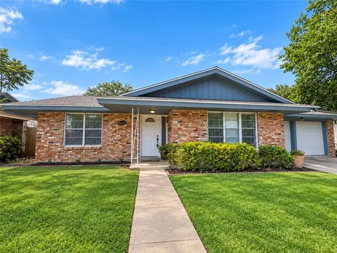 4117 Kingston Dr, Corpus Christi, TX 78411