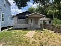 816 Mesquite St, Robstown, TX 78380