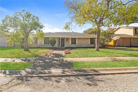 6409 Coral Gables Dr, Corpus Christi, TX 78413
