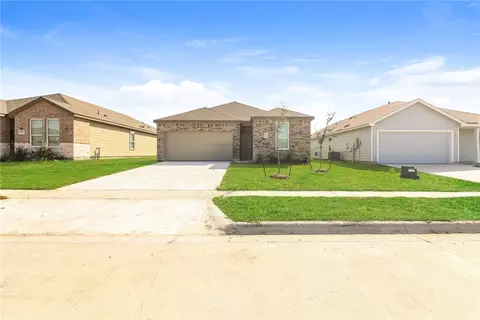 7829 Wonder Woman Dr, Corpus Christi, TX 78414