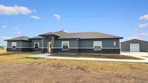5112 County Road 101, Robstown, TX 78380