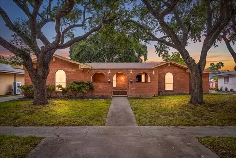 6322 Boca Raton Dr, Corpus Christi, TX 78413