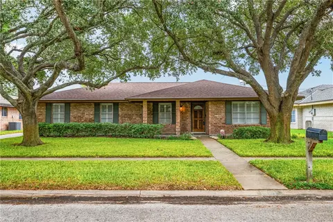 1401 Michael St, Kingsville, TX 78363