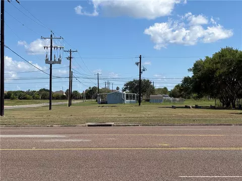 1111 Commercial, Aransas Pass, TX 78336
