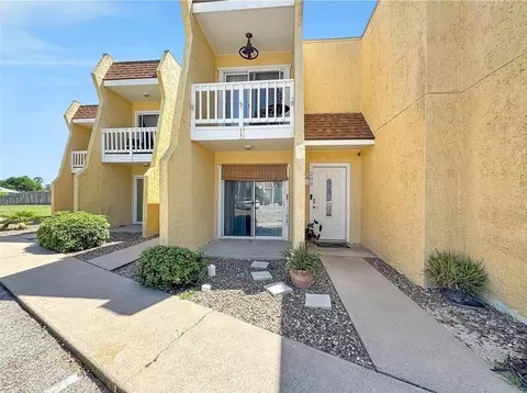4141 Whiteley Dr #203, Corpus Christi, TX 78418