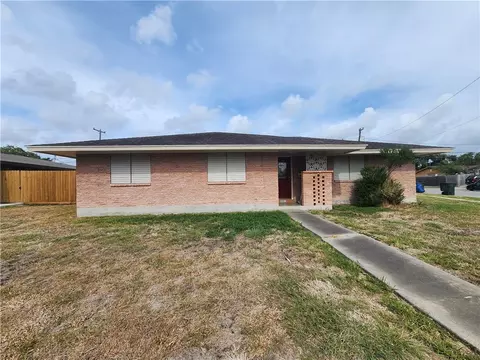 4401 Driftwood Pl, Corpus Christi, TX 78411