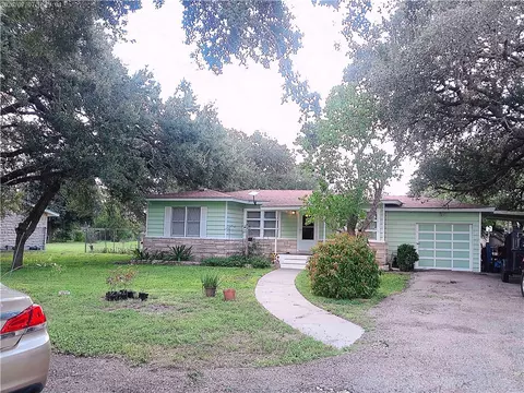14297 Hwy 188, Sinton, TX 78387