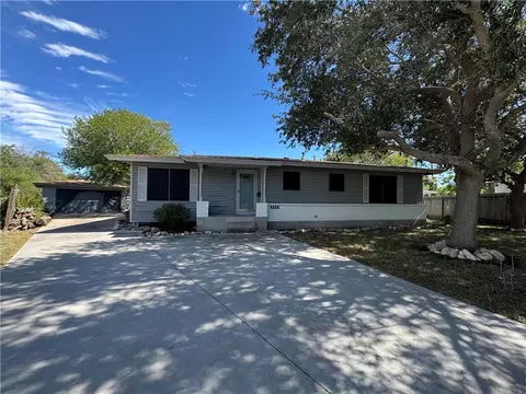 4826 Jarvis St, Corpus Christi, TX 78412