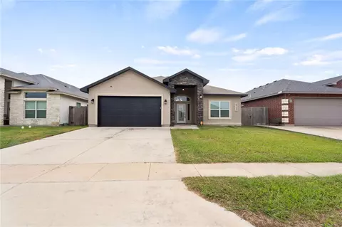 6725 Stuyvesant Ct, Corpus Christi, TX 78414