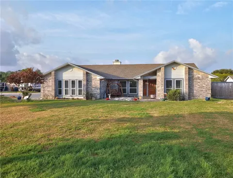 2209 Richland Dr, Corpus Christi, TX 78418