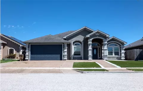 6842 Sir Moses, Corpus Christi, TX 78414
