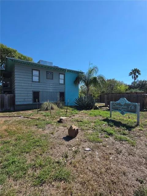 3120 Santa Fe St #20, Corpus Christi, TX 78404