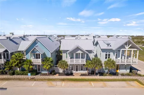 705 Sunrise Ave, Port Aransas, TX 78373