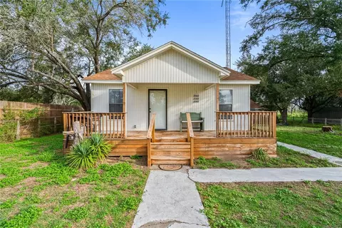 206 N County Road 430, Premont, TX 78375