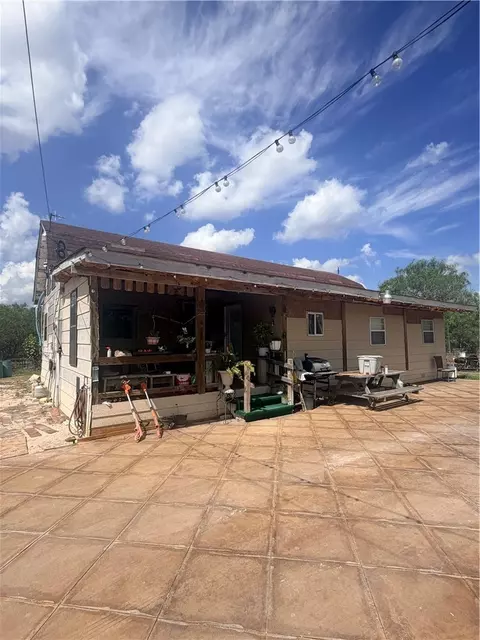 559 Cr-129, Alice, TX 78332