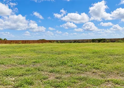 1494 Mariposa Ranch Dr, Corpus Christi, TX 78415