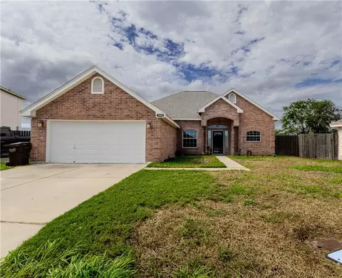 1602 Margaret, Kingsville, TX 78363