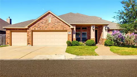 12 Reserve Blvd, Corpus Christi, TX 78414