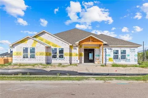 2102 Sera St, Corpus Christi, TX 78418