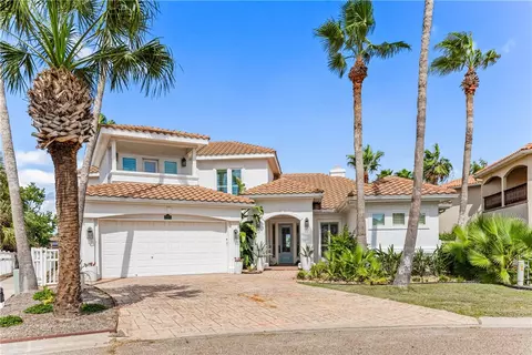 166 La Joya, Port Aransas, TX 78373
