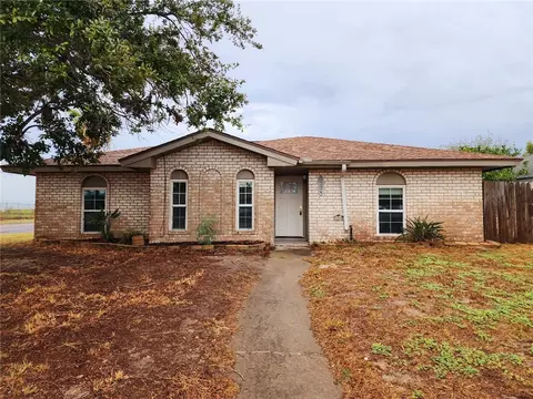 3334 Otranto Dr, Corpus Christi, TX 78418