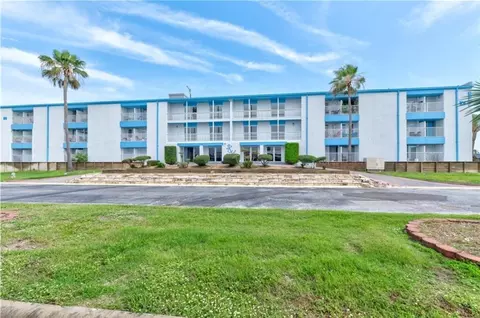 14300 S Padre Island Dr #136, Corpus Christi, TX 78418