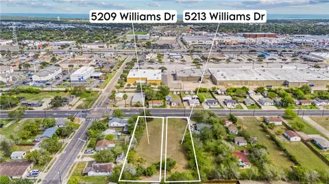 5213 Williams Dr, Corpus Christi, TX 78411