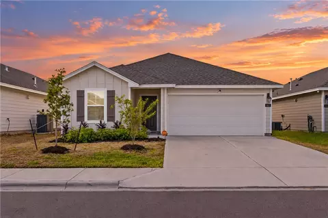 1825 Whirlaway Dr, Corpus Christi, TX 78417
