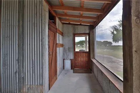 Exterior - 746 Egery Island Rd, Taft, TX 78390 photo 4 of 8