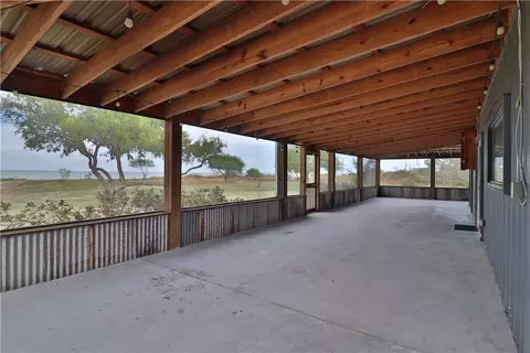 Exterior - 746 Egery Island Rd, Taft, TX 78390 photo 5 of 8