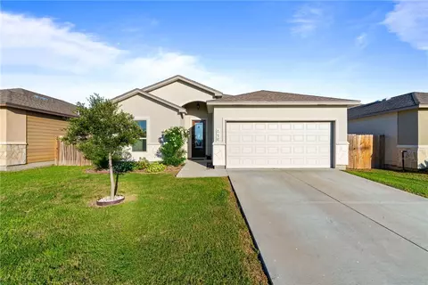 145 Bismarck Palm Cir, Portland, TX 78374