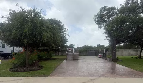 55 Augusta Cir, Aransas Pass, TX 78336