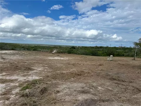 123 County Road 395, Mathis, TX 78368 photo 7