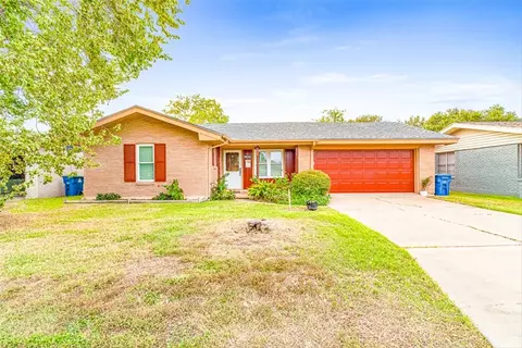 1403 Dallas St, Portland, TX 78374