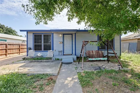 4320 Hollywood Ter, Corpus Christi, TX 78415